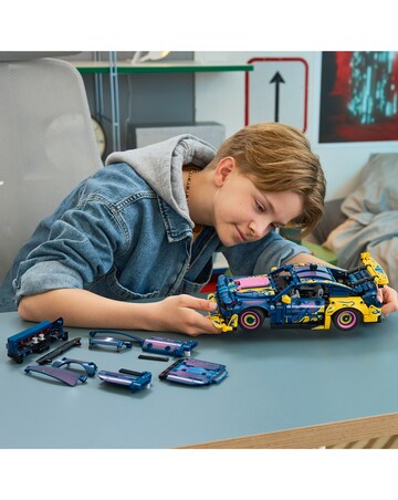 LEGO Technic Custom Garage Ford Mustang GT CAR 42236
