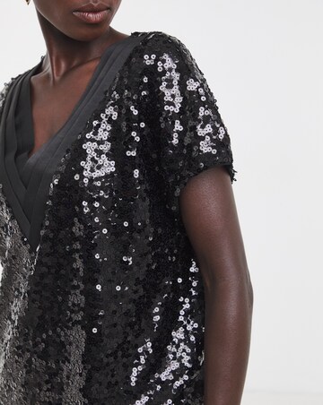 Black Longline V-Neck Sequin Top