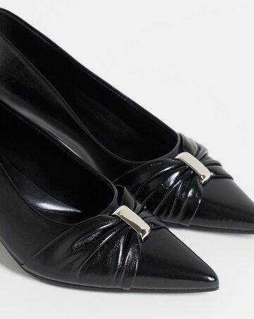 Helen Hardware Detail Court Shoes - Wide Fit (E)