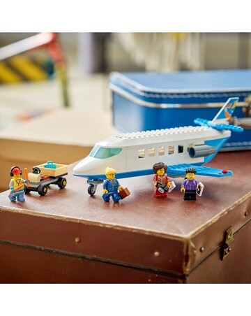 LEGO City Passenger Jet 60492