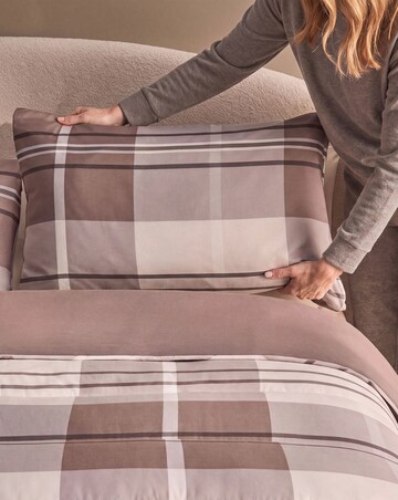 Silentnight Coverless Printed Check Natural 10.5 Tog Duvet