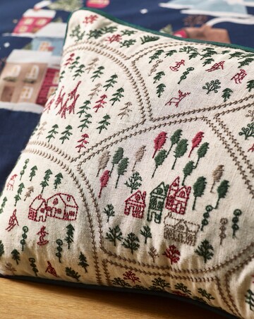 Catherine Lansfield Christmas Ski Village Cushion