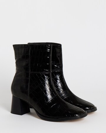 Brooklyn Flared Block Heel Ankle Boots - Wide Fit (E)