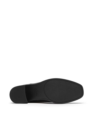 Clarks Suede Wrenn Heeled Ankle Boot - Standard Fit (D)