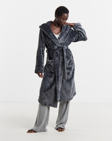 Pretty Secrets Luxury Robe