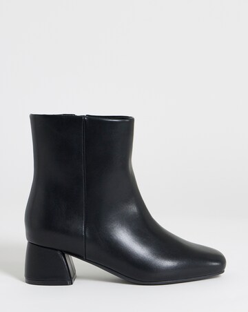 Carmella Block Heel Ankle Boots - Wide Fit (E)