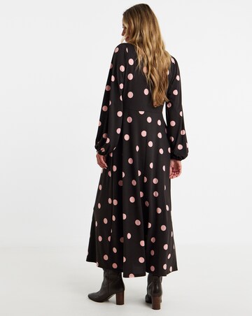Soft Touch Long Sleeve V Neck Tea Dress