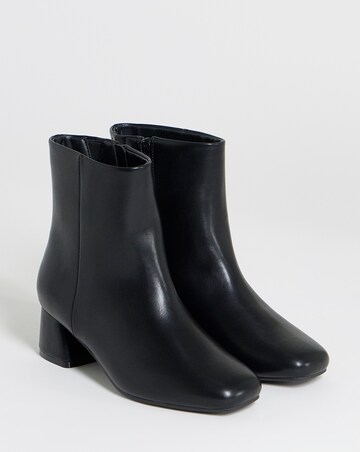 Carmella Block Heel Ankle Boots - Wide Fit (E)