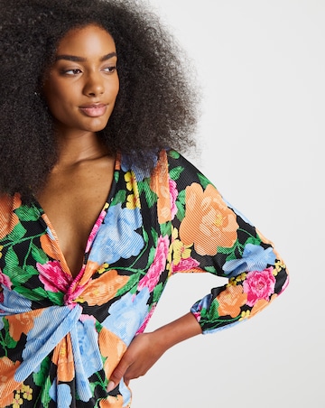 Floral Print Tiered Plisse Midi Dress