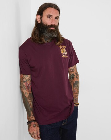 Joe Browns Tiger Riders Back Print T-Shirt - Burgundy