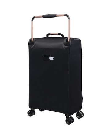 IT Luggage World's Lightest Medium Suitcase Set