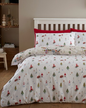 Catherine Lansfield Christmas Town Duvet Cover Set