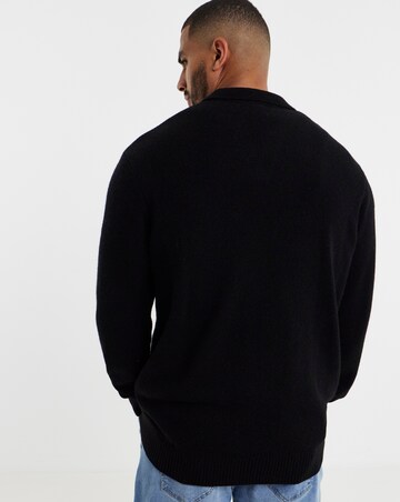 Lambswool Trophy Neck Slouch Knitted Polo