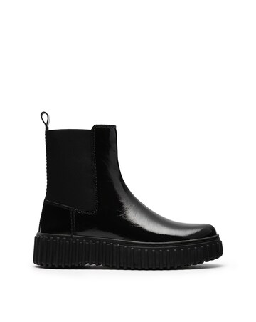Clarks Torhill Maple Patent Chunky Boot Standard Fit
