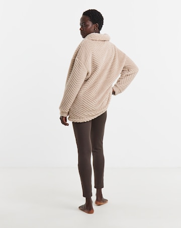 Pretty Secrets Textured Fleece Top And Legging Lounge Set