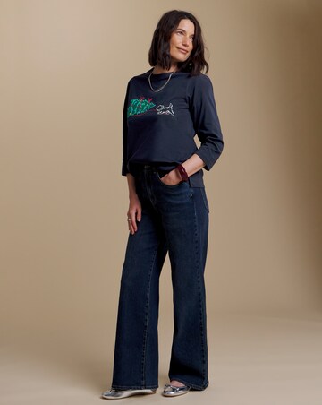 Julipa Embroidered Christmas Tee