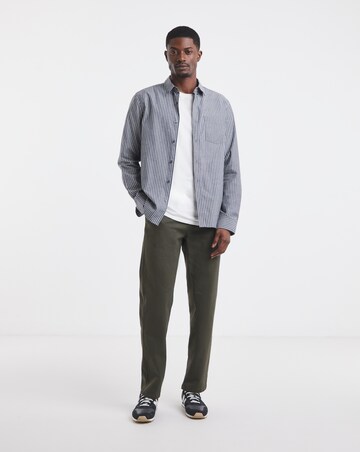 Straight Fit Chino