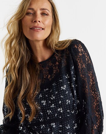 Printed Black Lace Sleeve Blouse