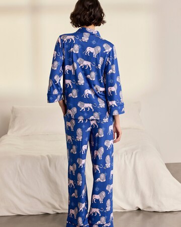Chelsea Peers Long Wide Sleeve Button Up Lion Pyjama Set