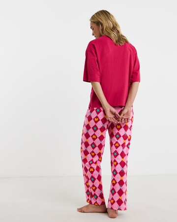 Pretty Secrets Santa Graphic Pyjama Set