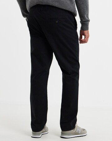 Straight Fit Chino