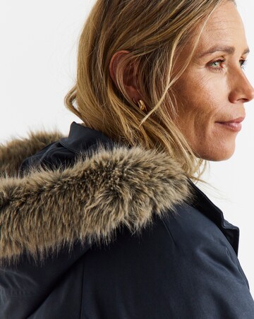 Navy Quilt lined Faux Fur Collar Parka