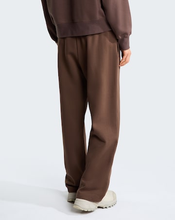 The North Face Essential Simple Dome Straight Leg Pant
