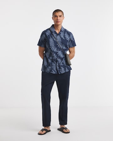 Leaf Print Short Sleeve Shirt