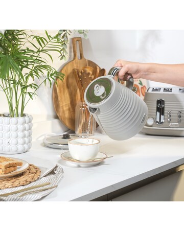 Salter Ripple Rapid Boil Kettle & Salter Ripple 4 Slice Toaster- Taupe Bundle