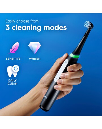 Oral-B iO3 Matt Black & Ice Blue