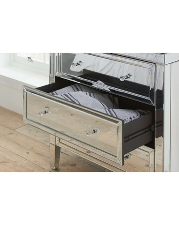 Valencia 3 Drawer Chest