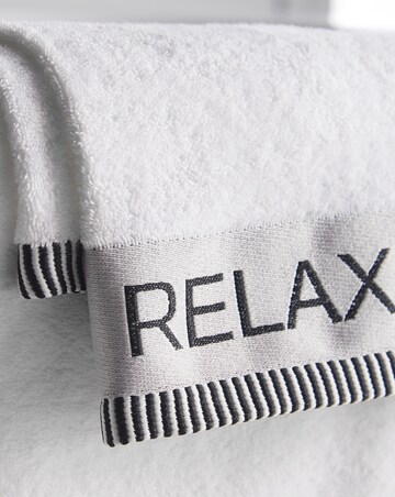 Catherine Lansfield Relax & Unwind 4 Piece Towel Bale