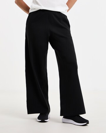 Under Armour Motion Wide Leg Pant