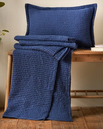 Pineapple Elephant Jaipur Waffle Cotton Throw