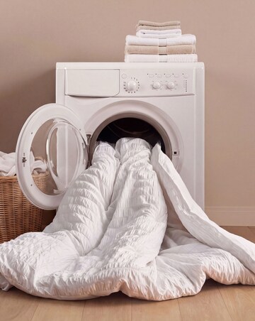 Silentnight Coverless Luxury Seersucker 10.5 Tog Duvet