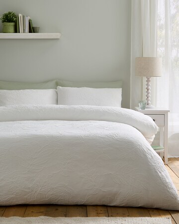 Catherine Lansfield Jacquard Leaves Duvet Cover Set