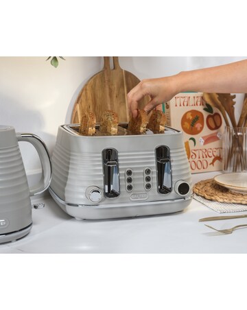Salter Ripple Rapid Boil Kettle & Salter Ripple 4 Slice Toaster- Taupe Bundle