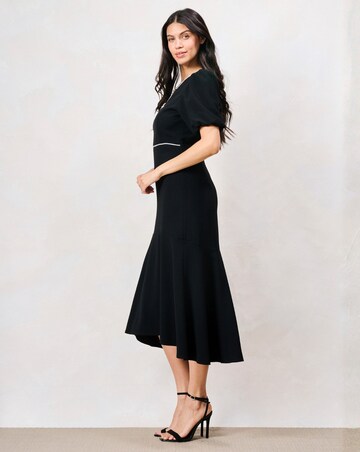 Hope & Ivy The Sutton Embellished Dress