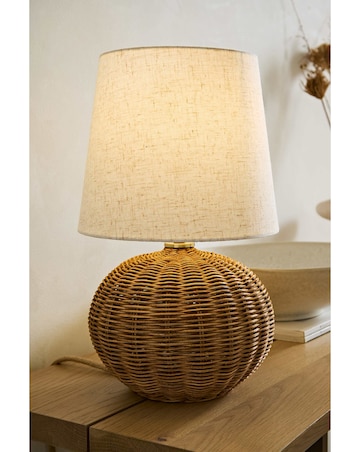 ValueLights Henrietta Natural Wicker Base Table Lamp
