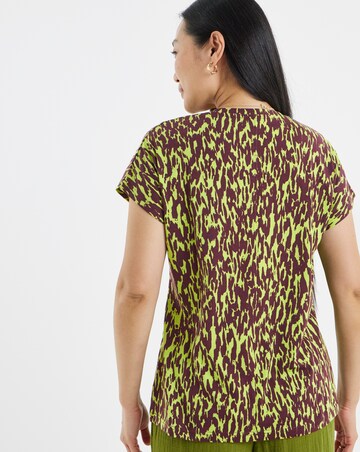 Green Plum Animal Printed V-Neck T-Shirt