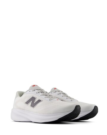 New Balance 680 Running Trainers