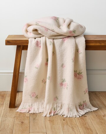 Ditsy Floral Faux Mohair Throw