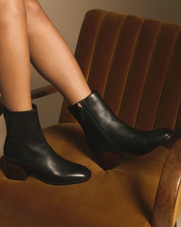 Nobody's Child Leather Stacked Ankle Boot - Standard Fit (D)
