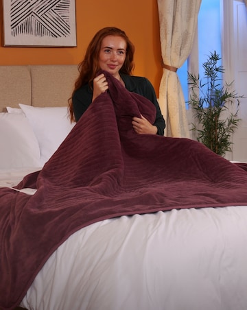 Slumberdown Comfy Hugs Heated Throw