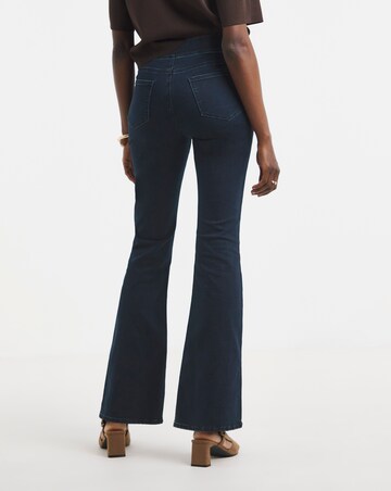 Indigo Bootcut Retreat Jegging