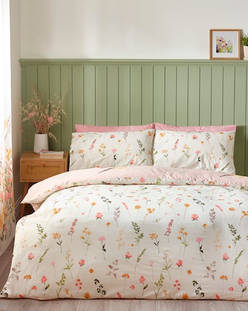 Catherine Lansfield Countryside Floral Duvet Cover Set