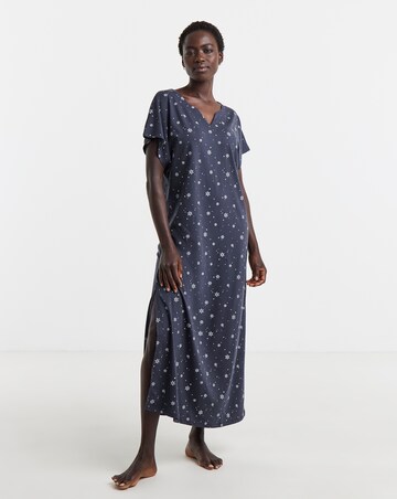 Julipa Value Nightie Snowflake Print