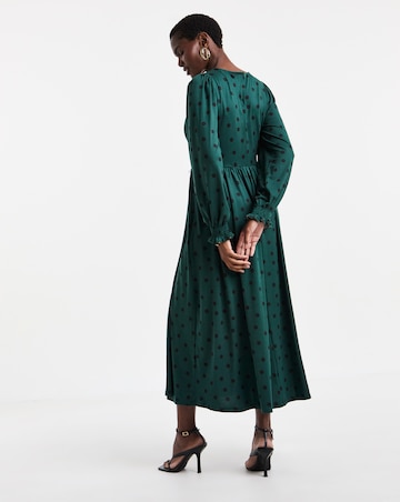 Green Spot Soft Touch Shirred Cuff Midi Dress