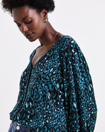 Abstract Print Button Front Long Sleeve Top