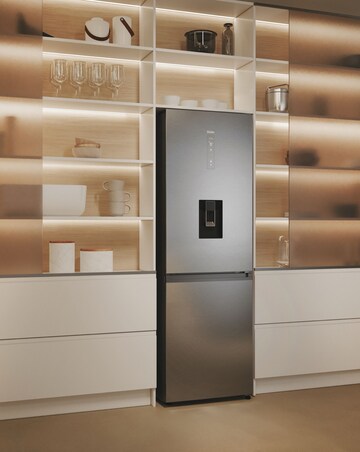 Haier HDPW5618DWPK Fridge Freezer